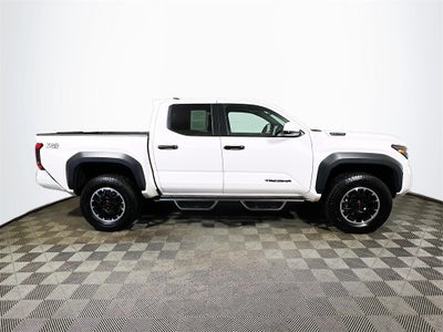 2024 Toyota Tacoma Hybrid TRD Off Road