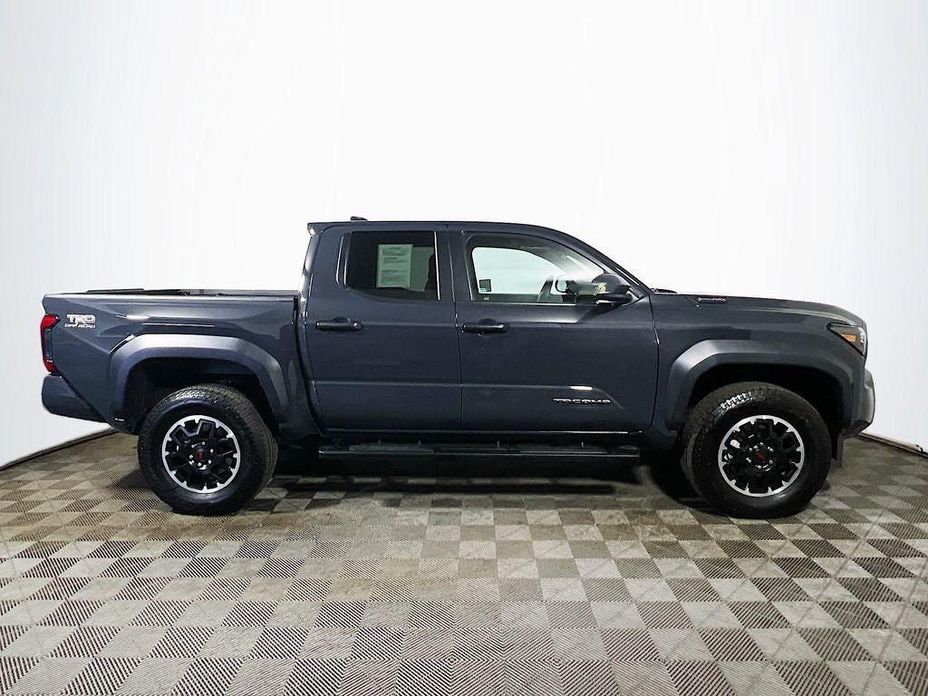 2024 Toyota Tacoma TRD Off Road - Photo 9