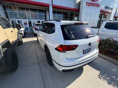 2022 Volkswagen Tiguan 2.0T SE R-Line Black