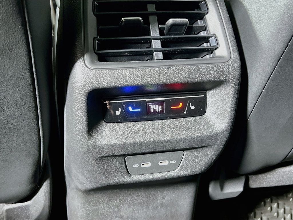 2026 Volkswagen Tiguan 2.0T SEL R-Line