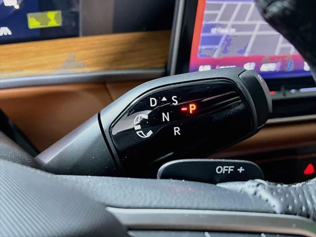 2026 Volkswagen Tiguan 2.0T SEL R-Line