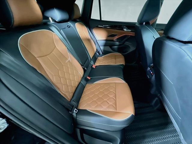 2026 Volkswagen Tiguan 2.0T SEL R-Line
