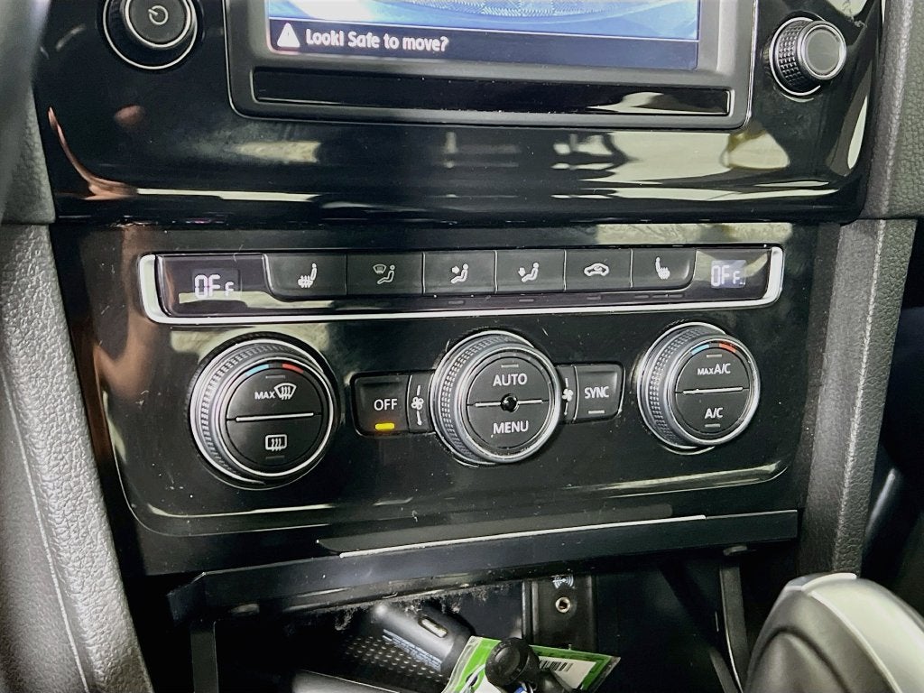 2017 Volkswagen Golf TSI SEL 4-Door