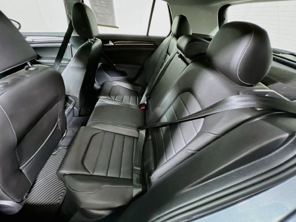 2017 Volkswagen Golf TSI SEL 4-Door