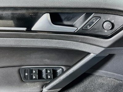 2017 Volkswagen Golf TSI SEL 4-Door