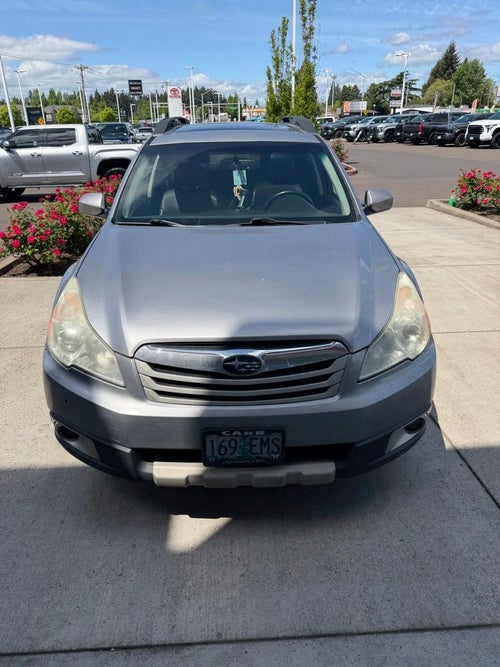 2010 Subaru Outback 2.5i Limited