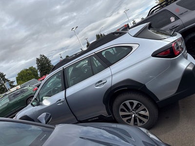 2023 Subaru Outback 2.5i