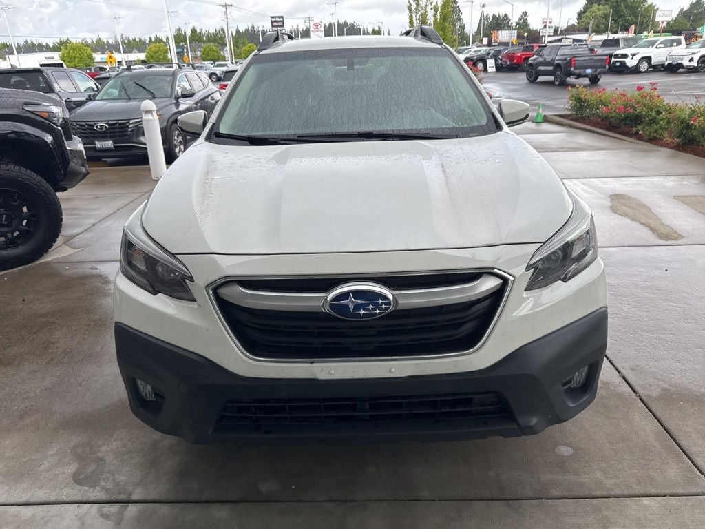 2022 Subaru Outback Premium's photo