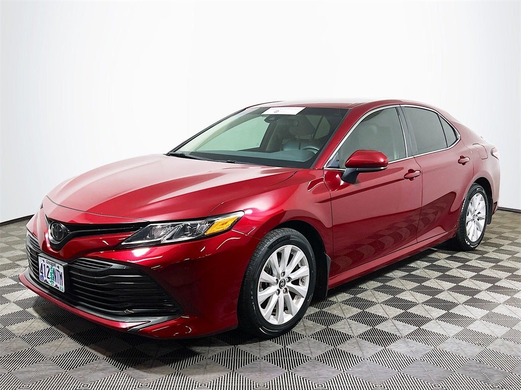 2019 Toyota Camry LE
