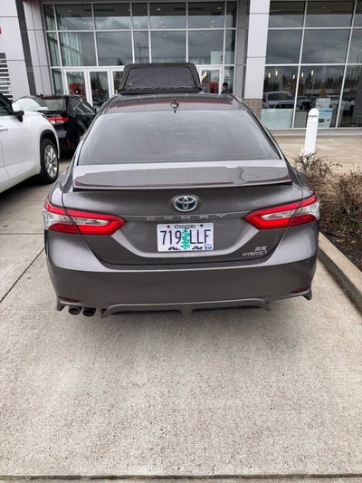2019 Toyota Camry Hybrid SE