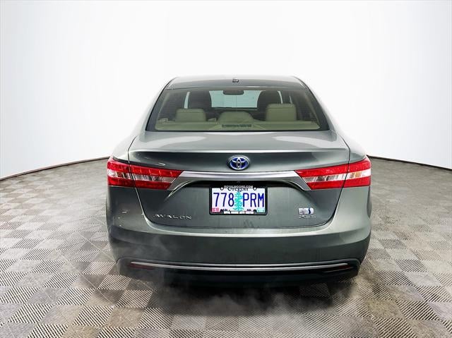 2014 Toyota Avalon Hybrid XLE Touring