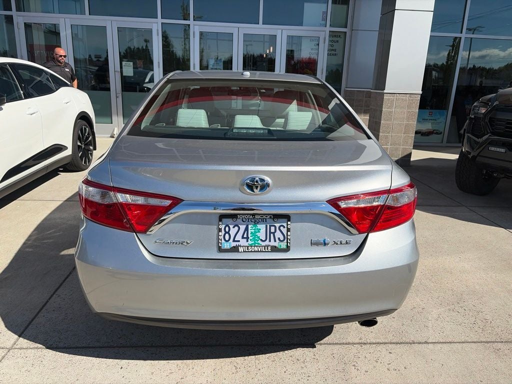 2017 Toyota Camry Hybrid LE