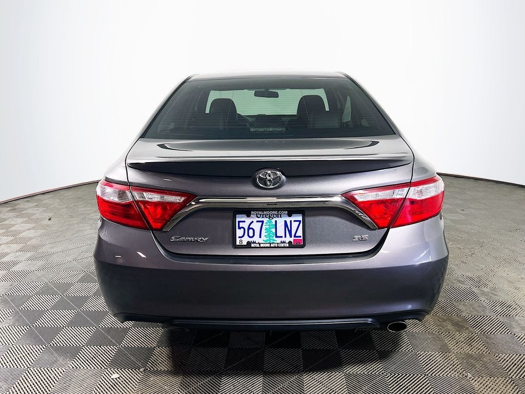 2017 Toyota Camry SE