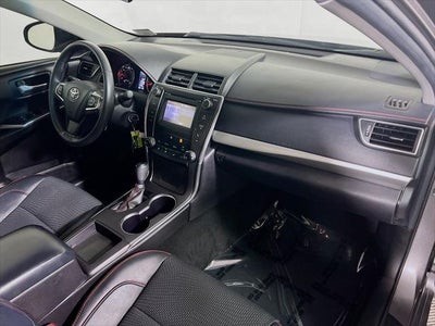 2017 Toyota Camry SE