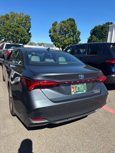 2021 Toyota Avalon Hybrid Limited