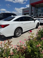 2021 Toyota Avalon XLE