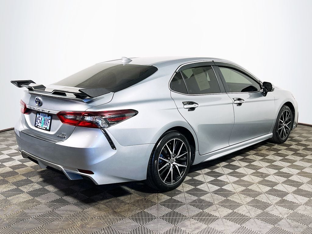 2023 Toyota Camry Hybrid SE