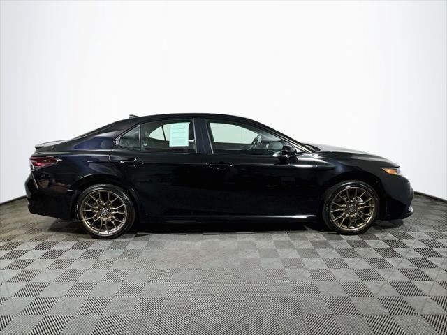 2023 Toyota Camry Hybrid SE NIGHTSHADE