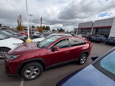 2021 Toyota RAV4 Hybrid XLE Premium