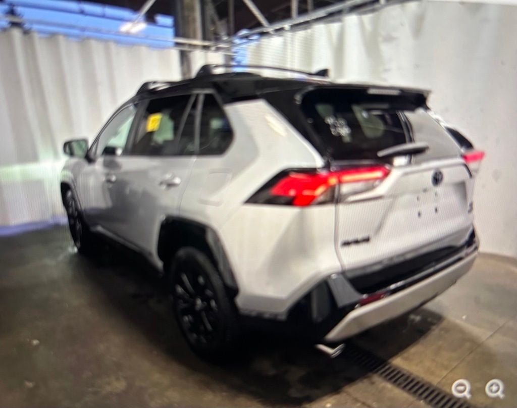 2022 Toyota RAV4 Hybrid XSE