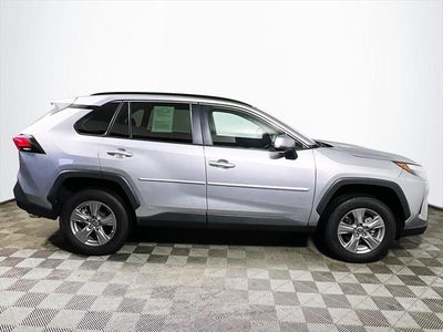 2023 Toyota RAV4 Hybrid LE