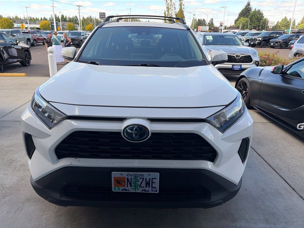 2020 Toyota RAV4 Hybrid LE