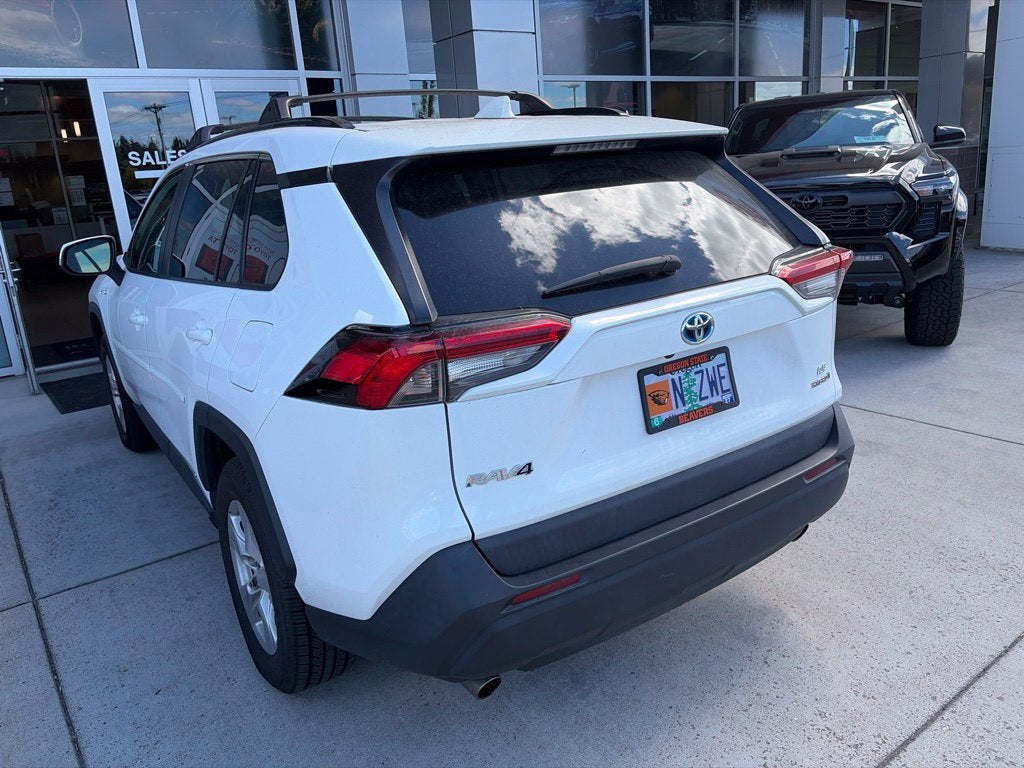 2020 Toyota RAV4 Hybrid LE