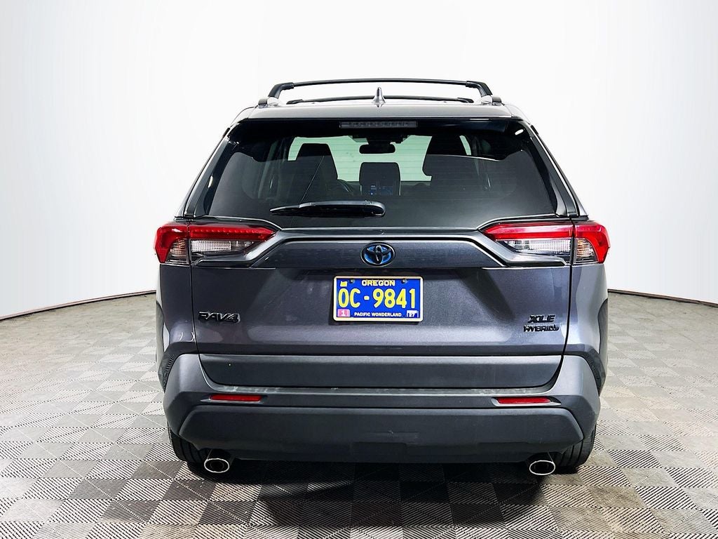 2023 Toyota RAV4 Hybrid XLE