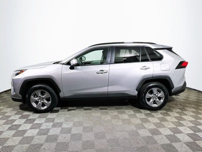 2022 Toyota RAV4 Hybrid XLE
