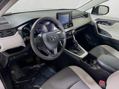 2022 Toyota RAV4 Hybrid XLE