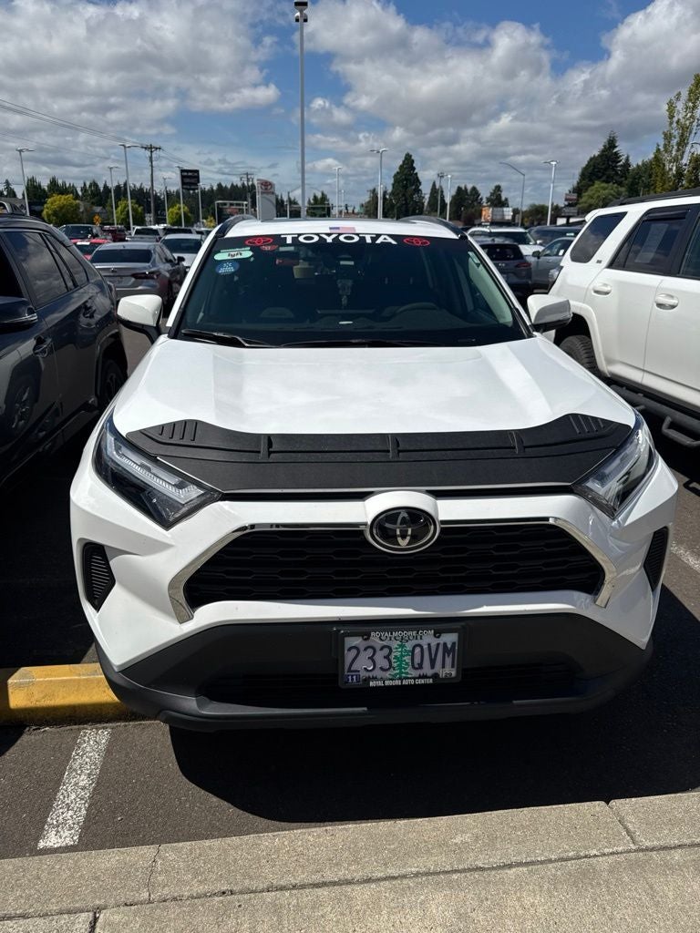2025 Toyota RAV4 Hybrid XLE AWD's photo