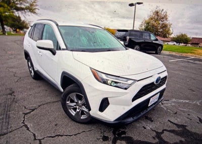 2022 Toyota RAV4 Hybrid XLE