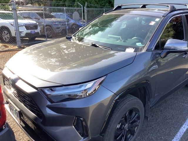 2024 Toyota RAV4 Hybrid SE AWD's photo