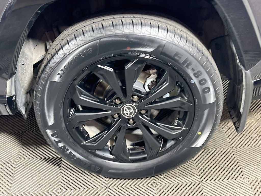 2024 Toyota RAV4 Hybrid SE