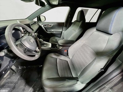 2024 Toyota RAV4 Hybrid SE