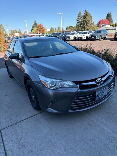 2016 Toyota Camry XLE