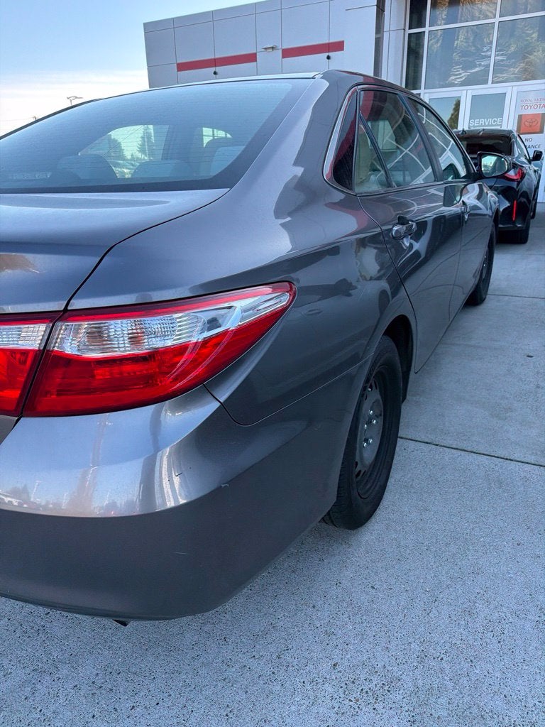 2016 Toyota Camry XLE