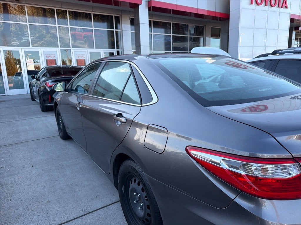 2016 Toyota Camry XLE
