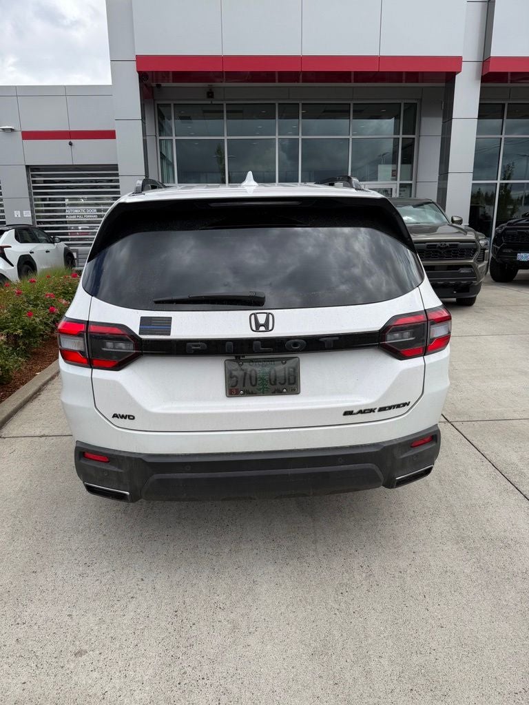 2025 Honda Pilot Black Edition
