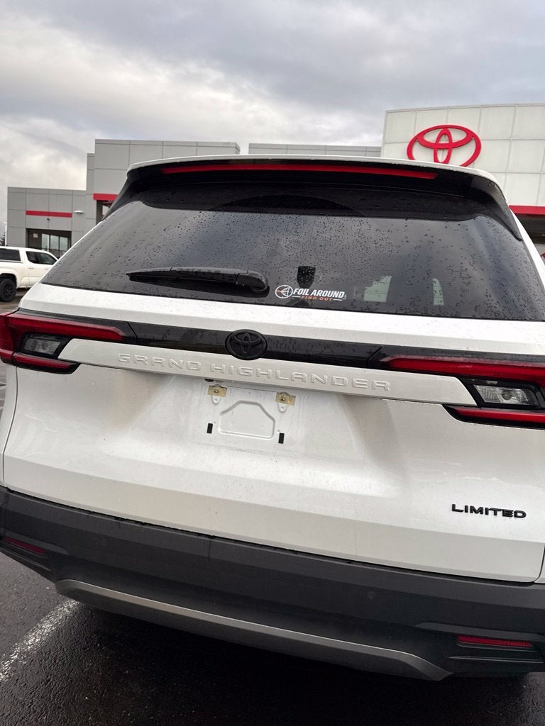 2025 Toyota Grand Highlander Limited