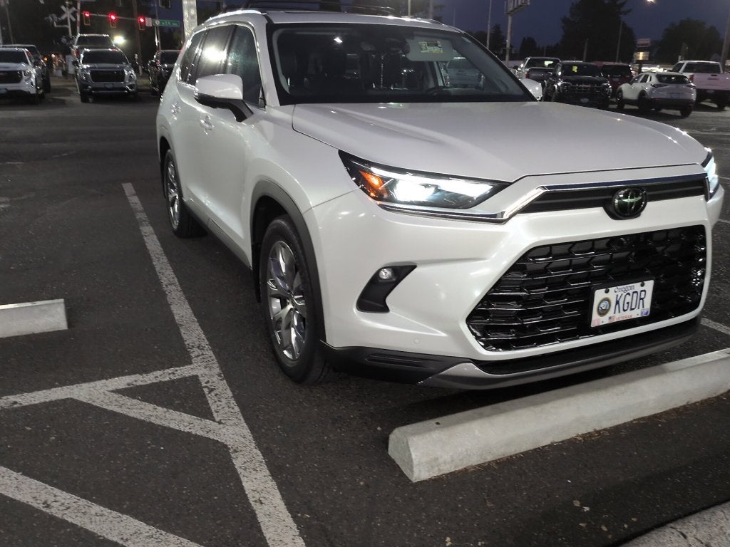2024 Toyota Grand Highlander Limited