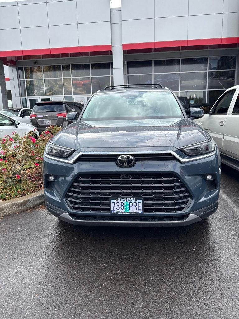 2024 Toyota Grand Highlander XLE