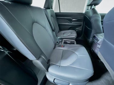 2025 Toyota Grand Highlander XLE