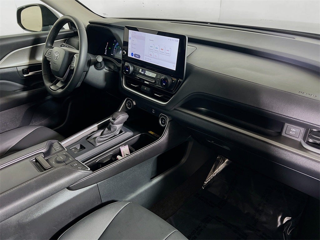 2024 Toyota Grand Highlander Hybrid XLE