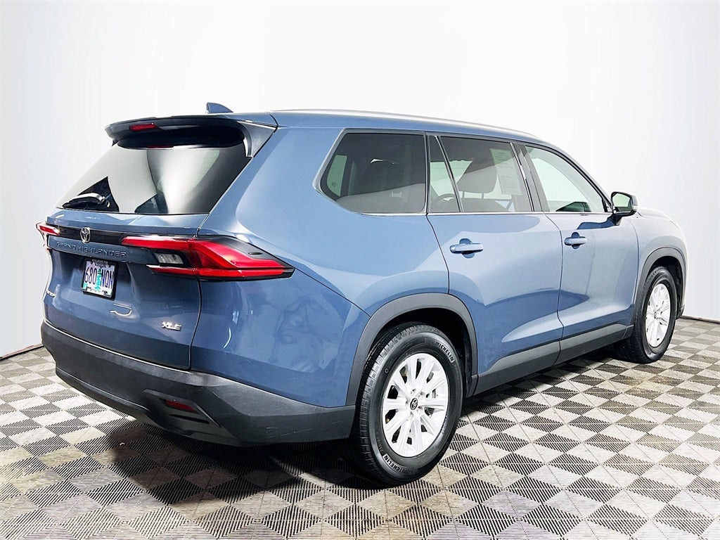 2024 Toyota Grand Highlander Hybrid XLE