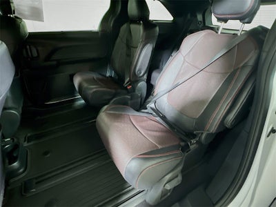 2025 Toyota Sienna XSE 7 Passenger