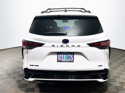 2025 Toyota Sienna XSE 7 Passenger