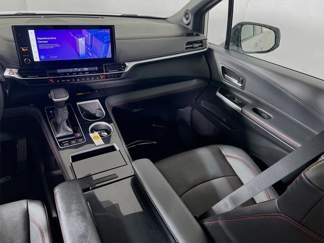 2025 Toyota Sienna XSE 7 Passenger