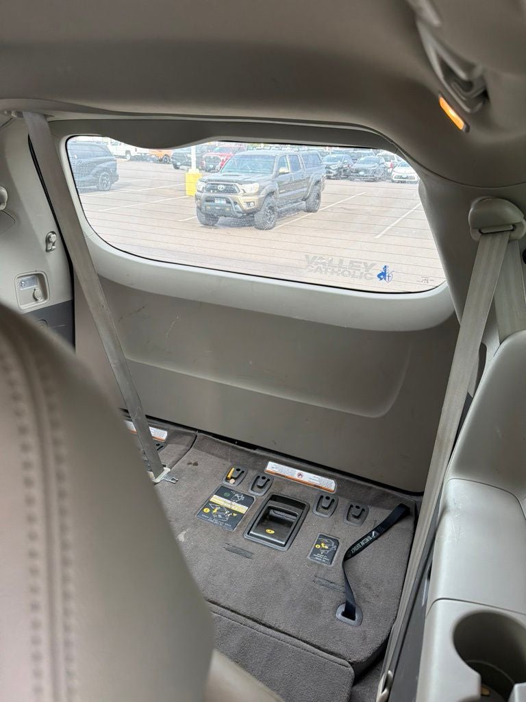 2015 Toyota Sienna XLE 7 Passenger