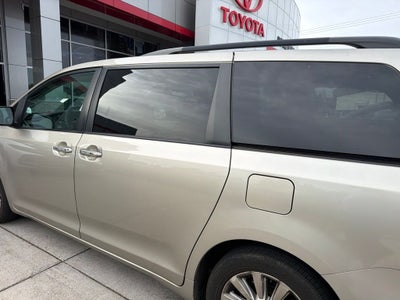 2015 Toyota Sienna XLE 7 Passenger